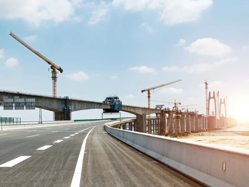 اجرای پروژه‌های زیربنایی InfrastructureProjects