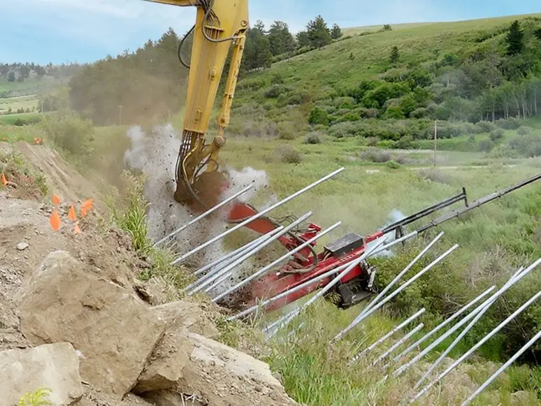 اجرای عملیات نیلینگ و پایدارسازی SoilStabilization